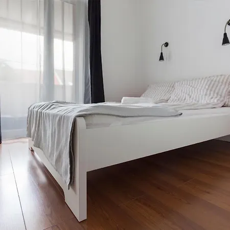 Dobo Apartment *